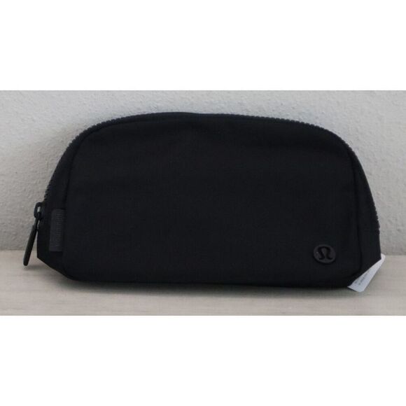 Lululemon LU9AX2S Women's One Size Black Everywhere Belt Bag - Picture 1 of 8